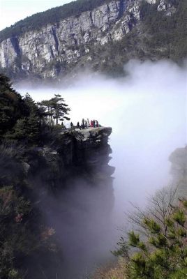 廬山上爲什麼霧多：探討雲霧繚繞的神秘面紗